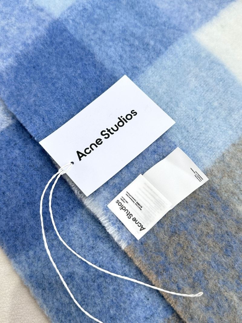 Acne Scarf